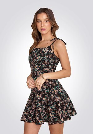 Cupshe Denní šaty - black