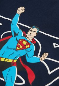 IUMAN Intimissimi Uomo DC COMICS SUPERMAN SET Pigiama blue/blu