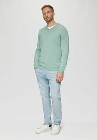 s.Oliver Strickpullover - salbeigrun