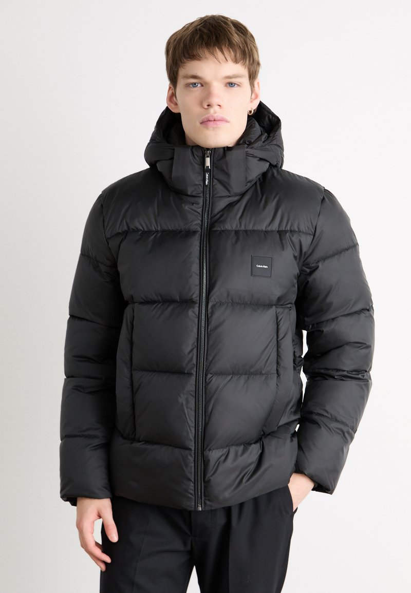 Calvin Klein HOODED QUILT PUFFER - Zimska jakna - black