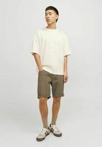 Jack & Jones STRICK ORIGINAL - Shorts di jeans - bungee cord