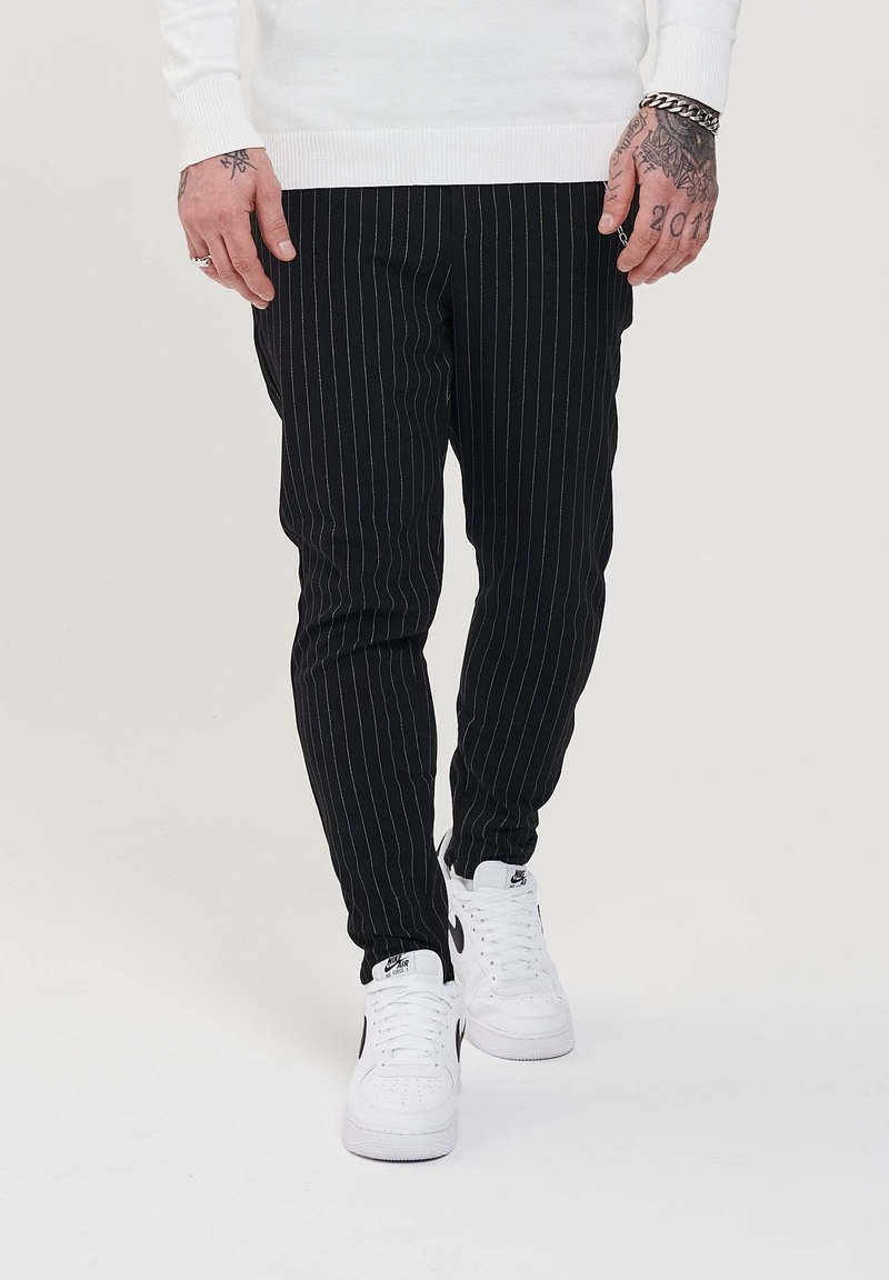 2Y Premium PINSTRIPE - Pantalon classique - black