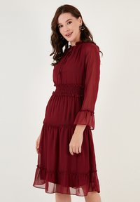 LELA REGULAR FIT - Koktel haljina / svečana haljina - bordeaux