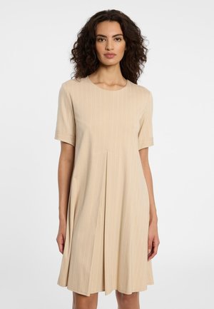 A-LINIEN DANIA - Jurk - beige