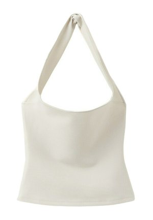 Top tricotat fără mâneci, de culoare crem, cu decolteu halter răsucit și talie ajustată.