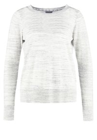 Jasnoszary sweter z długimi rękawami, okrągłym dekoltem, teksturowanym wzorem i subtelnymi poziomymi paskami. ściągacze przy rękawach i u dołu.