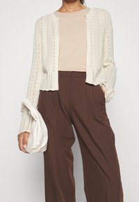 Anna Field Kofta - off-white