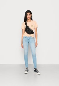 Pepe Jeans SOHO - Calças de ganga de corte skinny - denim