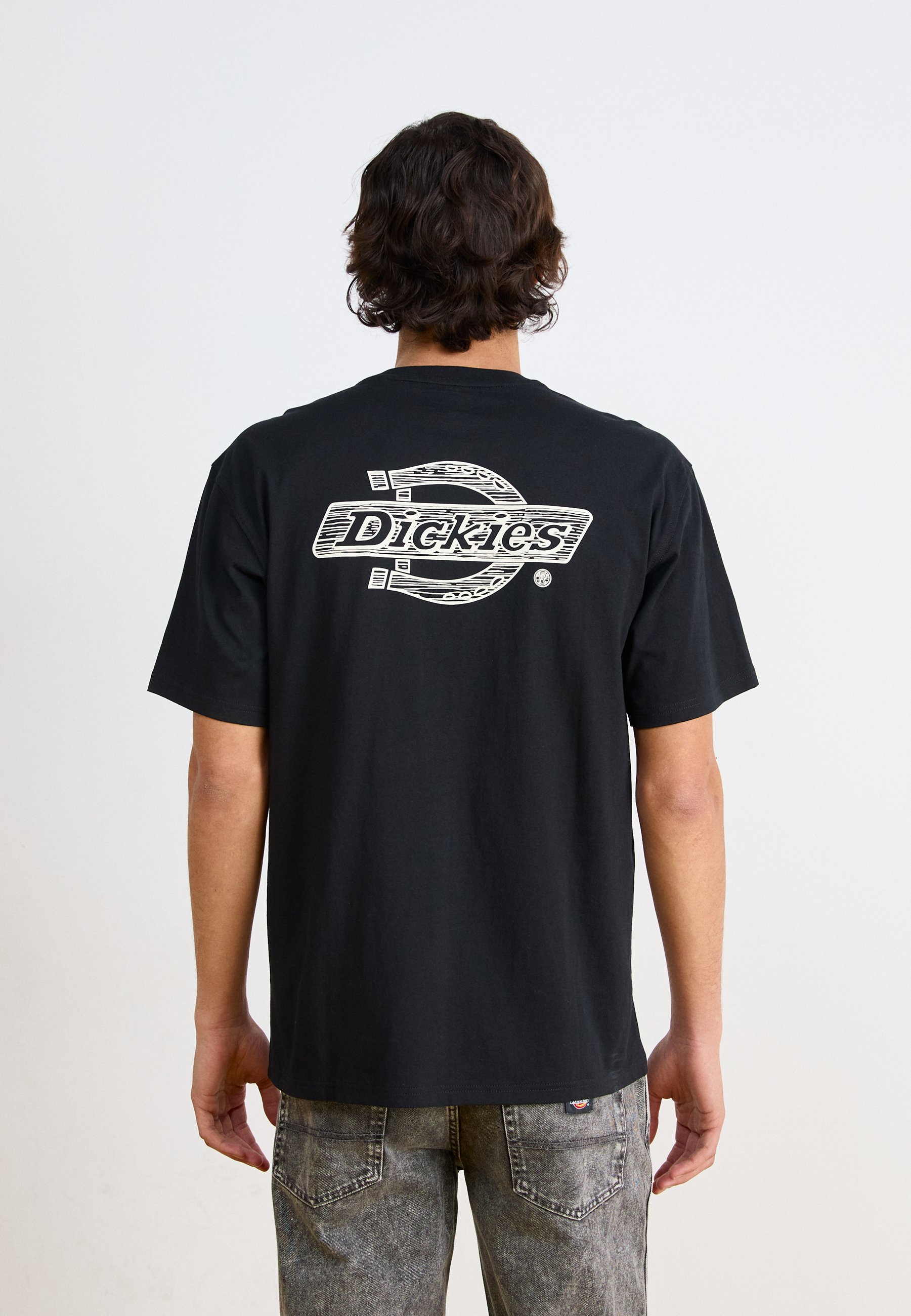 Dickies T-Shirt Donna Modello Maple Valley - Colore Bianco, Girocollo A Barca, Manica Corta, Cotone Morbido, Casual Chic, Taglia Unica (DK0A4XPO)