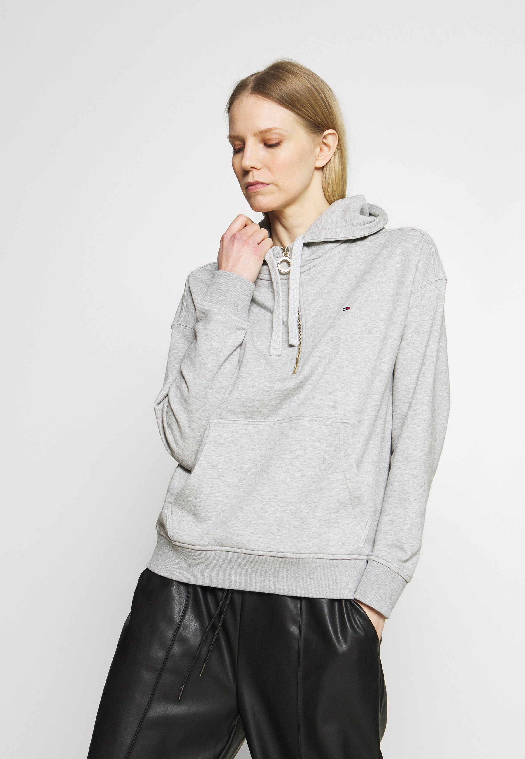tommy hilfiger half zip grey