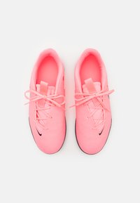 Nike Performance JR PHANTOM GX II ACADEMY IC UNISEX - Zaalvoetbalschoenen - sunset pulse/black