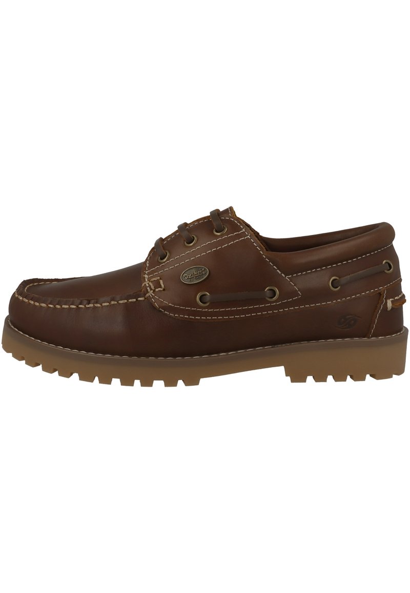 Braune Lederbootsschuhe mit weißen Nähten, Schnürdesign, metallischen Ösen und einer braunen Gummisohle mit einem gemusterten Profil.