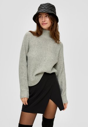 QS, - Sweter