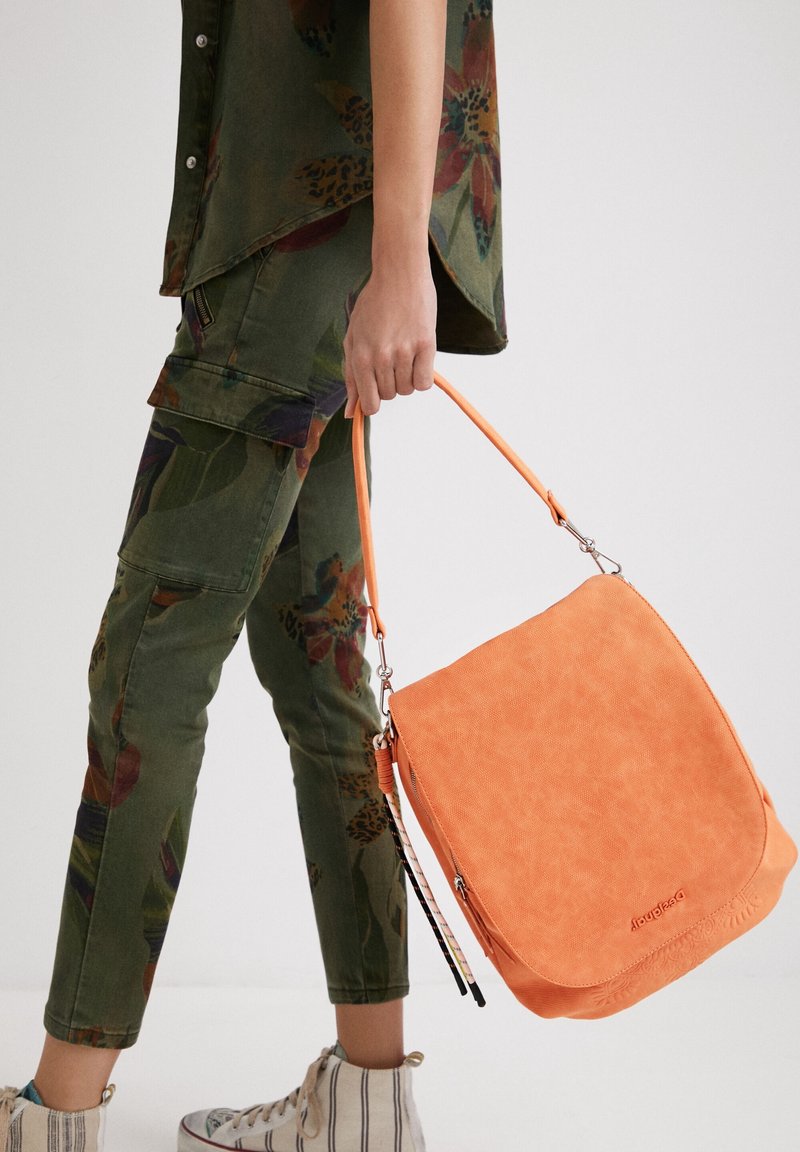 Desigual Sac à dos - orange