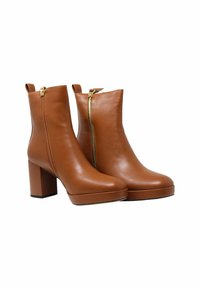 ALV by Alviero Martini Plateaupumps - cognac