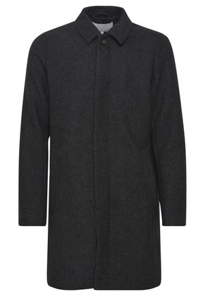 Tumši pelēkas vilnas mētelis ar vērstiem apkakli, pogu aizdari un divām sānu kabatām; ir taisna griezuma un teksturēta auduma.