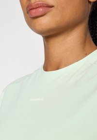 Salomon TRACKLINE TEE  - T-shirt basic - sea foam