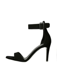 Zwarte suède sandaal met hoge hakken, verstelbare enkelband, open neuzen en een slanke stilettokhoogte. Heeft een minimalistische silhouette en een gladde textuur.