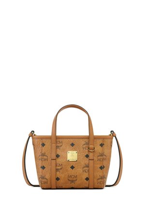 Sac à main en cuir tan avec une forme structurée. Il dispose de deux poignées supérieures, d'une bandoulière amovible, de quincaillerie dorée et d'un design de logo imprimé.