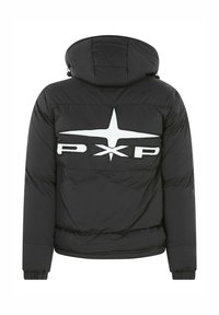 Doudoune noire avec capuche et poignets élastiques, présentant un grand logo blanc et un design d'étoile au dos. Texture lisse et matelassée.