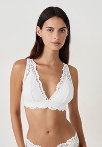 Etam LEGENDE - Sujetador sin aros - white