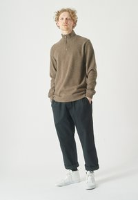 Cleptomanicx TROYER NOITCH - Strickpullover - elbmud