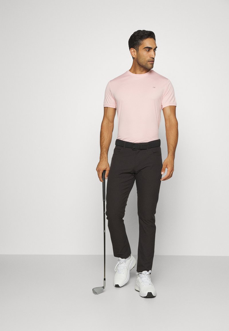 Verwunderlich Calvin Klein Golf Bilder
