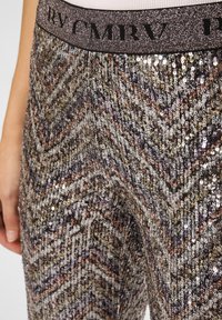 Cambio Stoffhose - silber