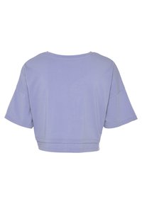 Lavender cropped t-shirt with short sleeves, a round neckline, and soft texture. Features a simple design with no patterns or hardware.