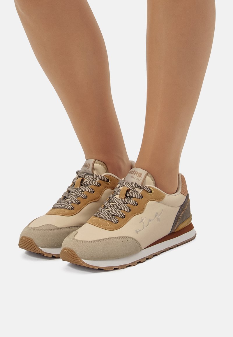 mtng DEPORTIVAS - Zapatillas - nude