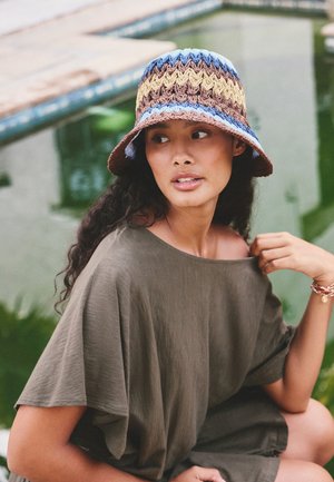 Next, BUCKET HAT - Hatte - yellow and blue stripe
