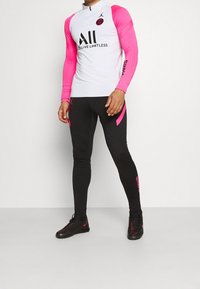 Nike Performance Artykuły klubowe