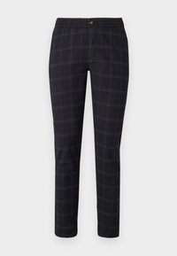 Pantalons à carreaux noirs et rouge foncé avec une taille élastique et une fermeture à bouton, présentant un design à jambe droite et une texture douce.