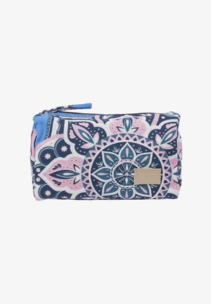 Bolsa rectangular de tela con patrón floral mandala en azul, rosa y blanco y cierre de cremallera, con etiqueta beige "VERDE".