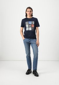 TOM TAILOR DENIM TTPIERS - Traperice ravnih nogavica - used mid stone blue denim
