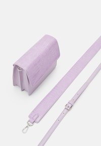 ONLY ONLSARAH BAG - Mala a tiracolo - orchid bouquet