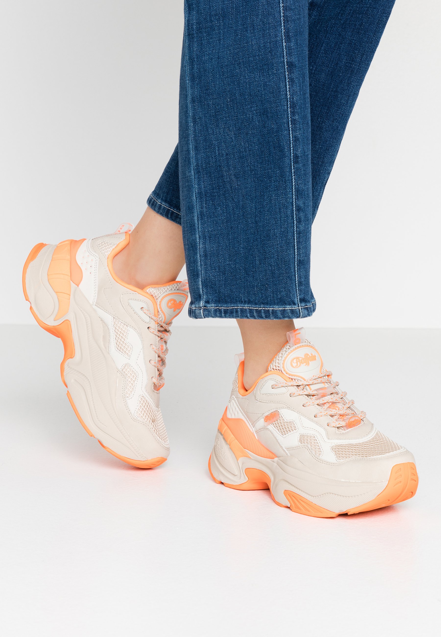 buffalo crevis sneakers