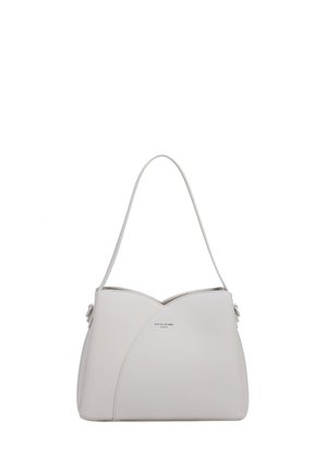 Borsa a tracolla in pelle bianca con design curvo e logo argento "David Jones Paris" al centro davanti.