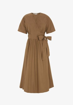 Braunes Wickelkleid mit kurzen Ärmeln, V-Ausschnitt, geraffter Taille, breitem Taillenband und auf der rechten Seite gebundener Schleife, Rock in Midi-Länge.