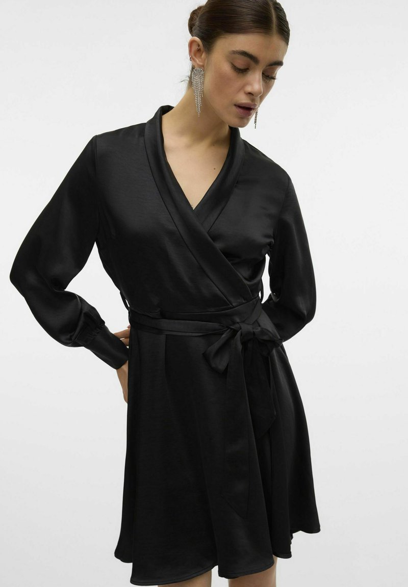 Robe De Soirée Noire En Satin Vero Moda - Taille 34 - Neuf Sans étiquettes