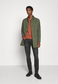 TOM TAILOR V NECK  - Strickpullover - heated orange melange