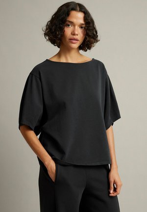 kay/day, TOP - Basic T-shirt - black