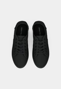 Anna Field Sportcipő - black