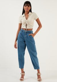 LELA SLIM FIT - Bluza - stone