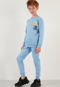 LELA REGULAR FIT - Tuta - baby blue