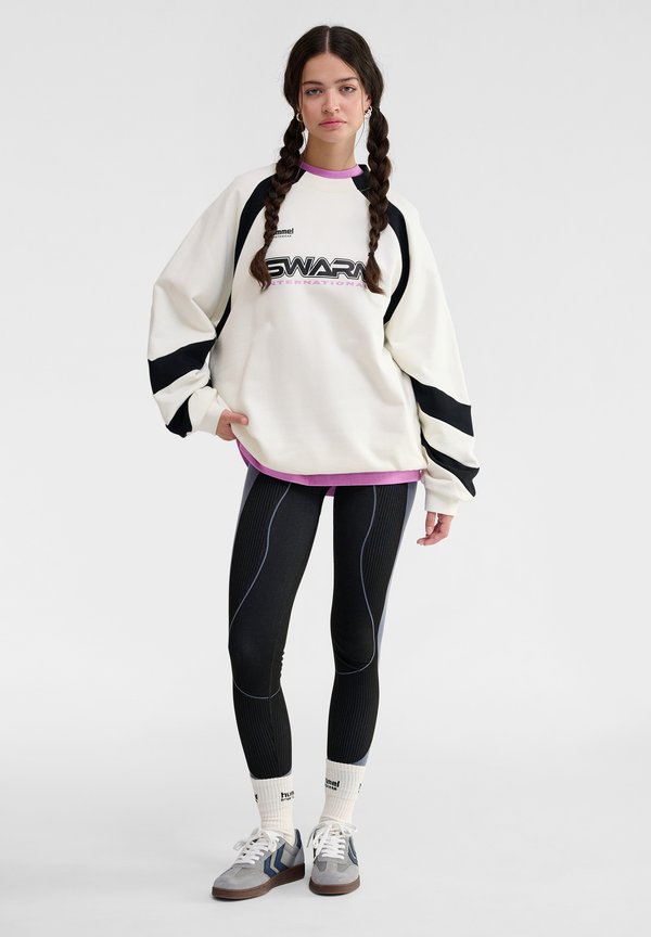 CREW SWARM - Sweatshirt - tofu