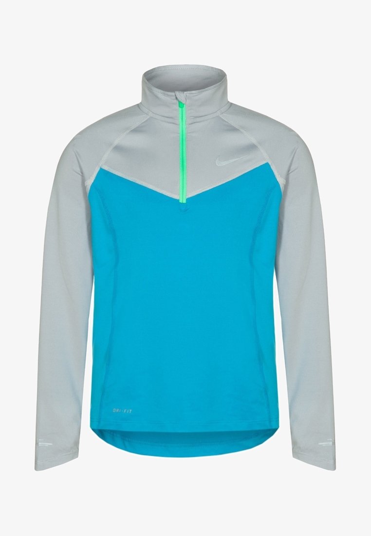 Kurtka Nike Dri-FIT w kolorze niebiesko-aqua z jasnoszarymi rękawami. Posiada kołnierz z pół zamkiem i kontrastowym zielonym zamkiem. Długie rękawy, sportowy krój.