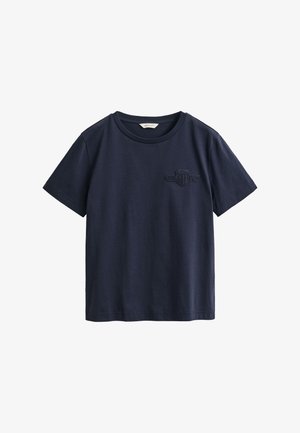 Marineblauw katoenen T-shirt met korte mouwen, een ronde hals en een klein reliëflogo op de linkerborst.