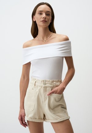 Jimmy Key OFF THE SHOULDER  - T-Shirt print - white