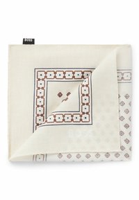 Beige Taschentuch mit einem geometrischen Muster in Bordeaux und Blau. Aus Stoff gefertigt, mit einer gefalteten Ecke und einem "BOSS"-Label.